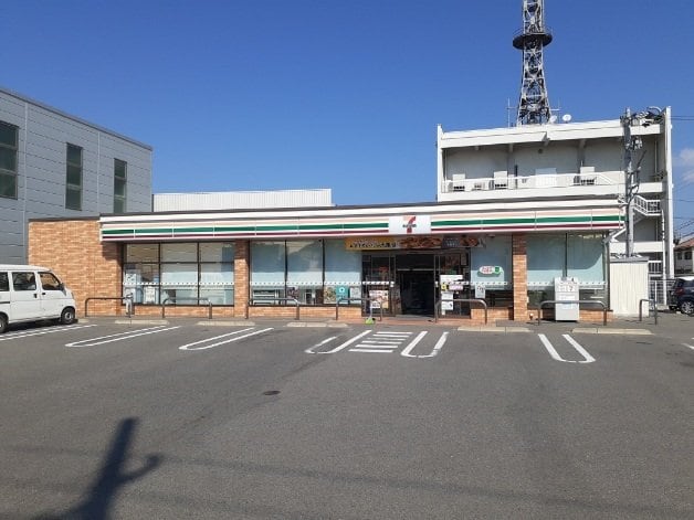 セブンイレブン須賀町店様まで290m シンフォニー