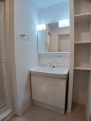 広い洗面スペース シンフォニー