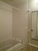 落ち着いた空間のお風呂です セントラルヒルズⅢ