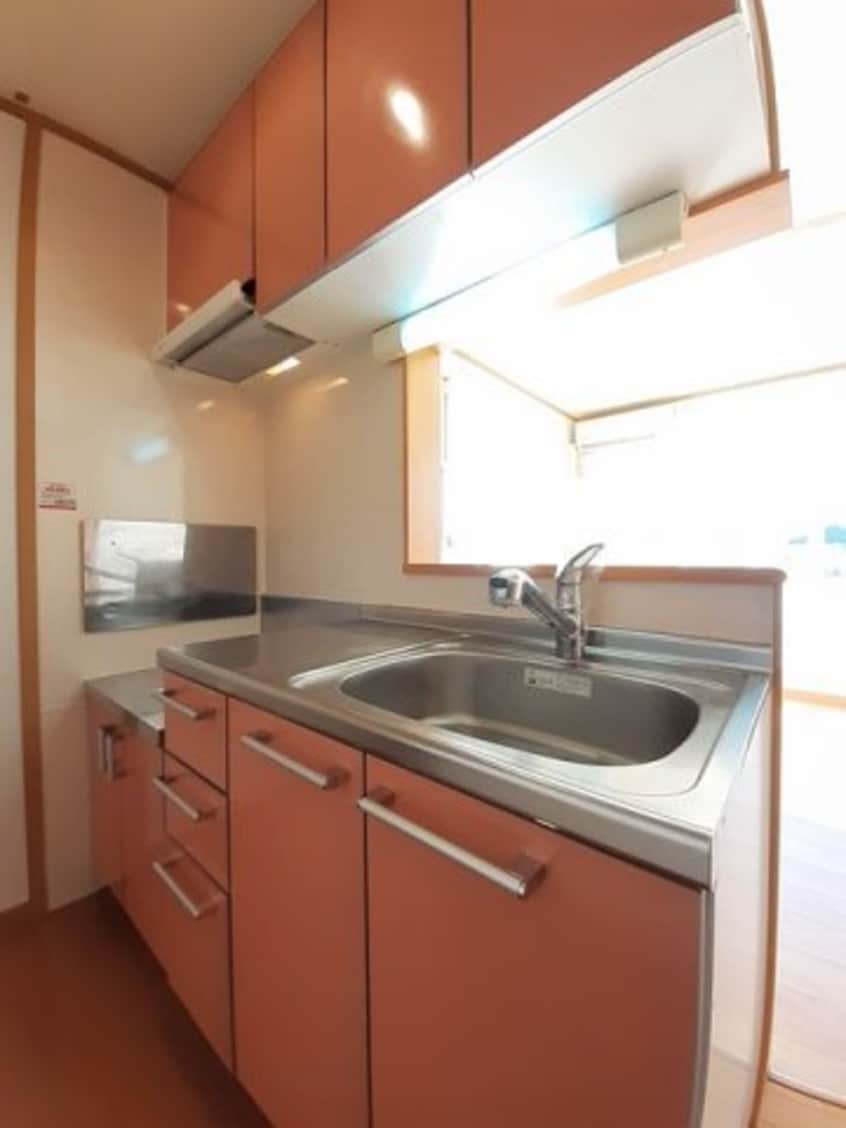 コンパクトなキッチンで掃除もラクラク チェリッシュⅠ