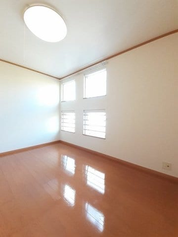 中はこのようになっています チェリッシュⅠ