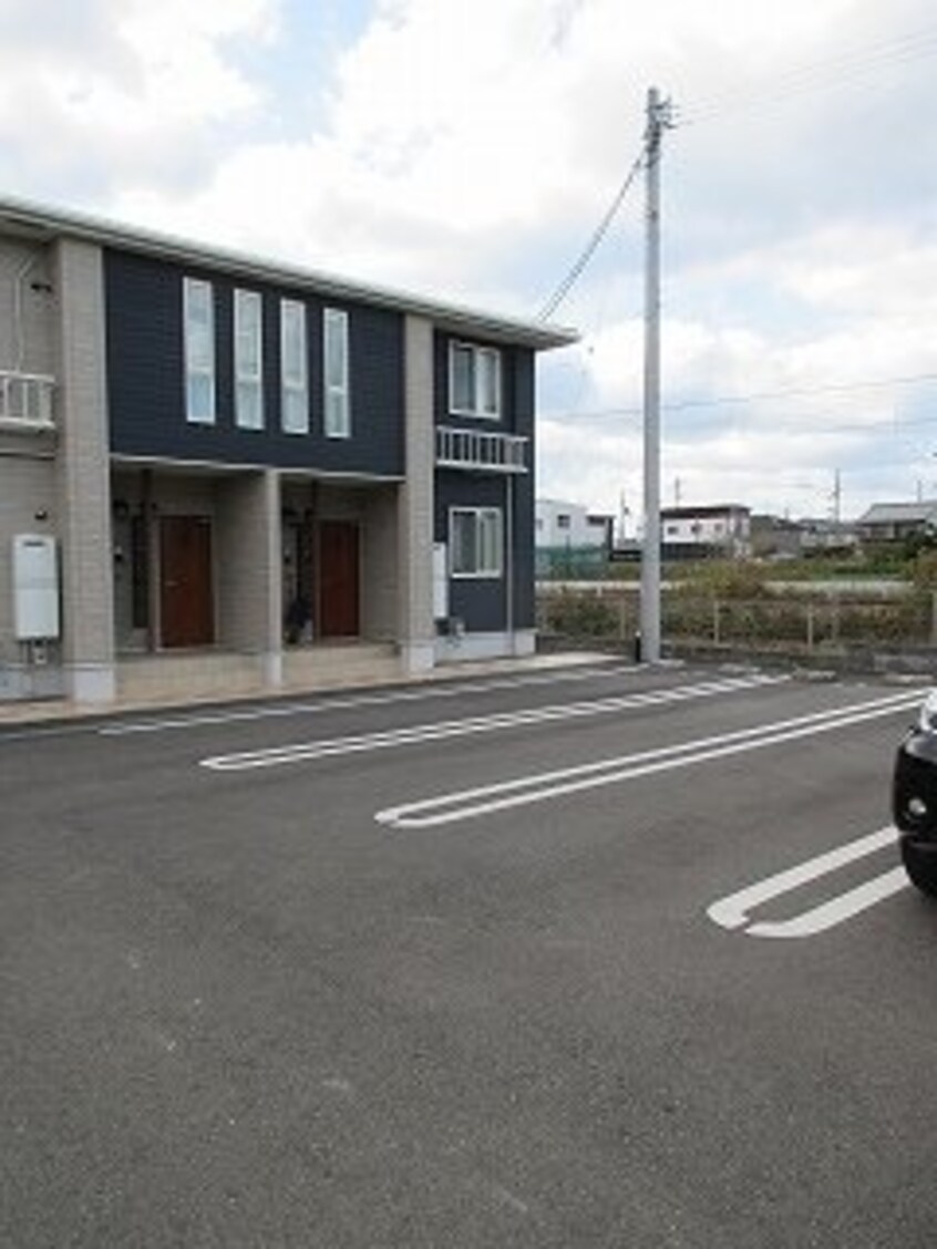 駐車場に車を止められます ノース・ガーデンＢ