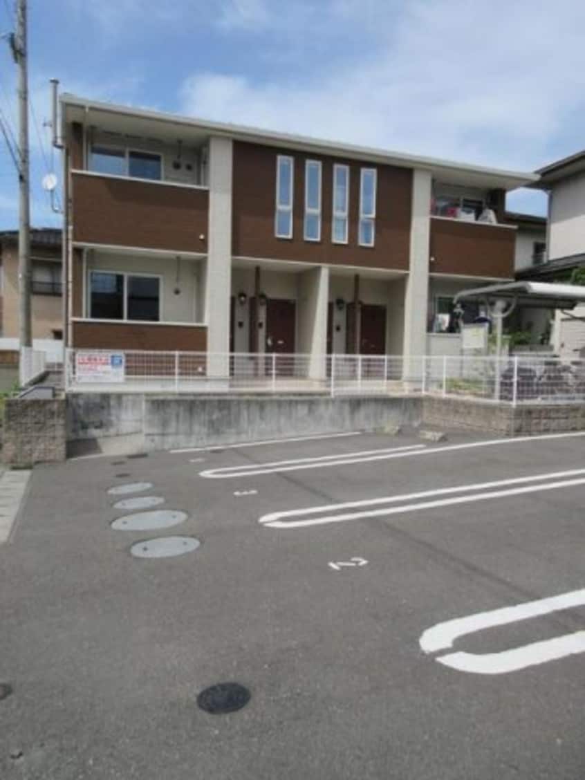 駐車場完備です プリムローズ桜