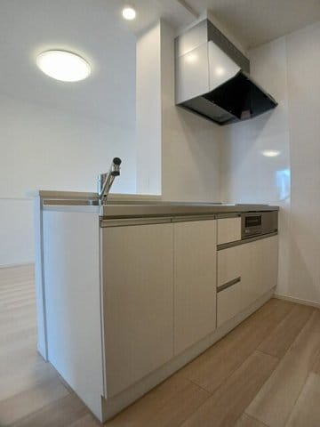 コンパクトなキッチンで掃除もラクラク ポプラⅠ