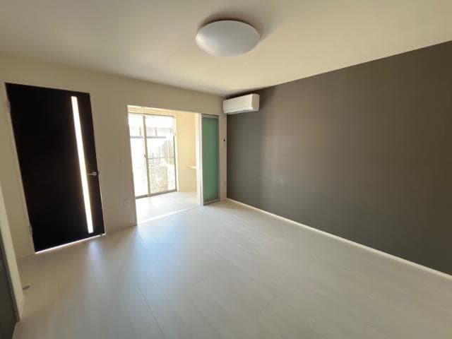 洋室 エース　レオーネ