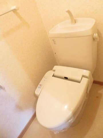 清潔感のあるトイレです ブルック磯Ⅰ