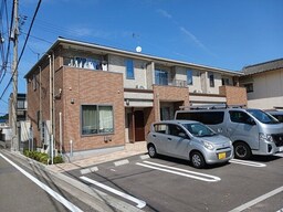 落ち着いた雰囲気の外観です