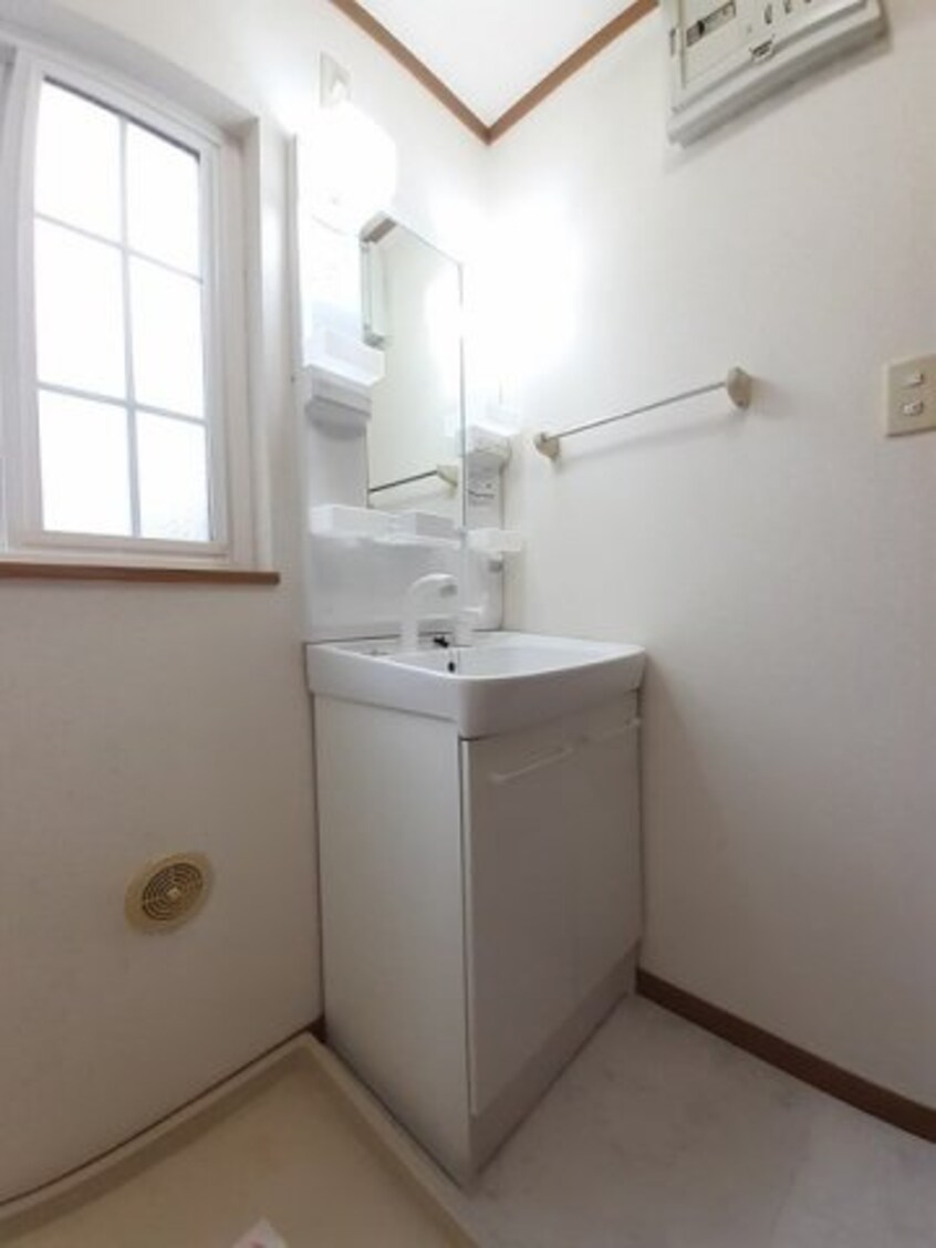 スペースが確保できる洗面所です アグレブル北吉田