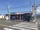 伊予銀行粟井支店様まで1200m アンソレイエ　ヴィヴァンⅠ