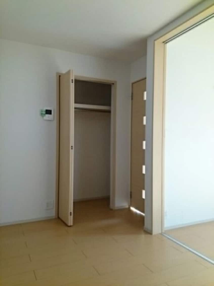 明るい室内です エレガント・サニーヒル