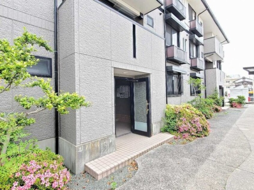  サンシャインハイツ　Ａ棟