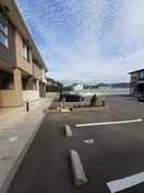 駐車場があるので、車を買う予定の方も安心です Ｍ．バンテ　フォルトゼッツェン