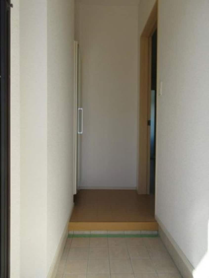 落ち着いた玄関です ラ・メール　Ⅱ