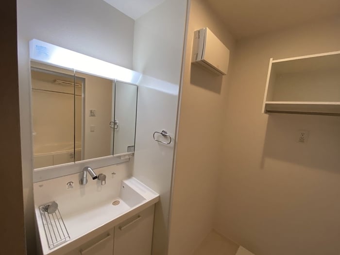  メゾンドゥ　フルール