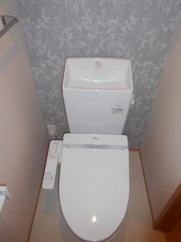  D-room愛光町