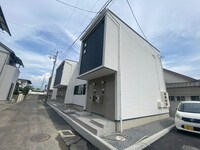 BEEK’S高岡