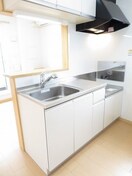 きれいなキッチンです トレスタージュ　Ａ