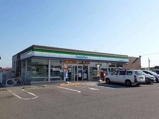 ファミリーマート余戸南６店様まで650m クレメント余戸Ａ