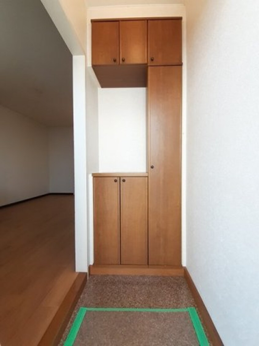 シンプルで使いやすい玄関です メゾンⅠ