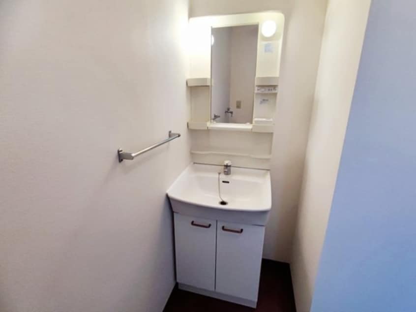  リヴェール　チカ　Ａ・Ｂ棟