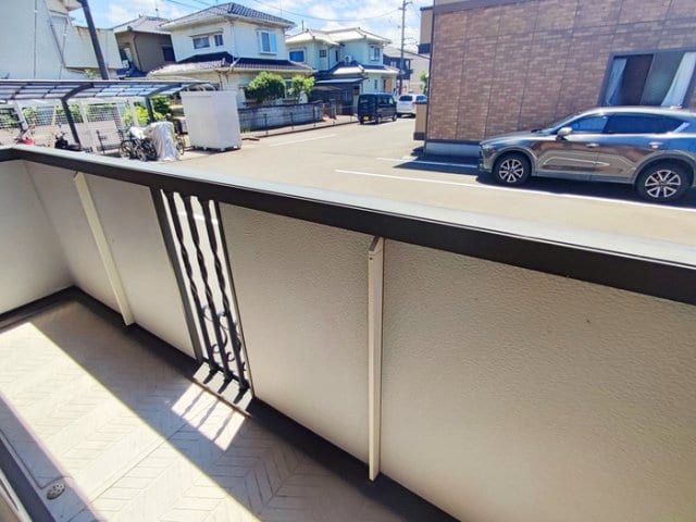  リヴェール　チカ　Ａ・Ｂ棟