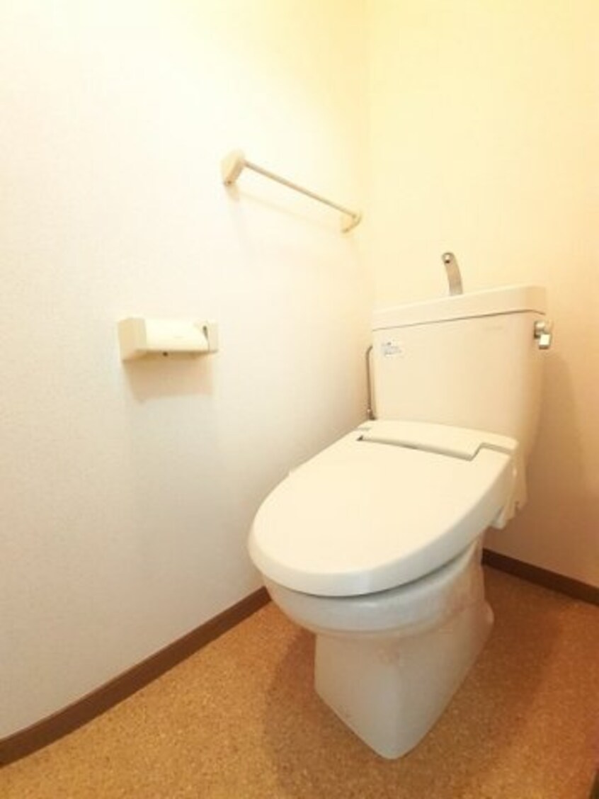 落ち着いたトイレです カーサ・エクセレンテ　Ａ