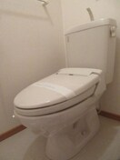 落ち着いた色調のトイレです サンリット　エアリー　Ｂ