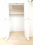 小物を収納するのに便利です ソルフィオーレ　Ⅱ