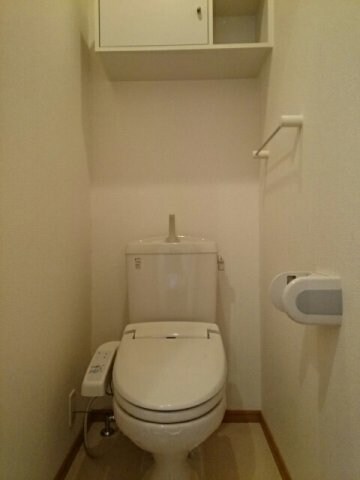 清潔感のあるトイレです レーベン・バオム　Ｂ