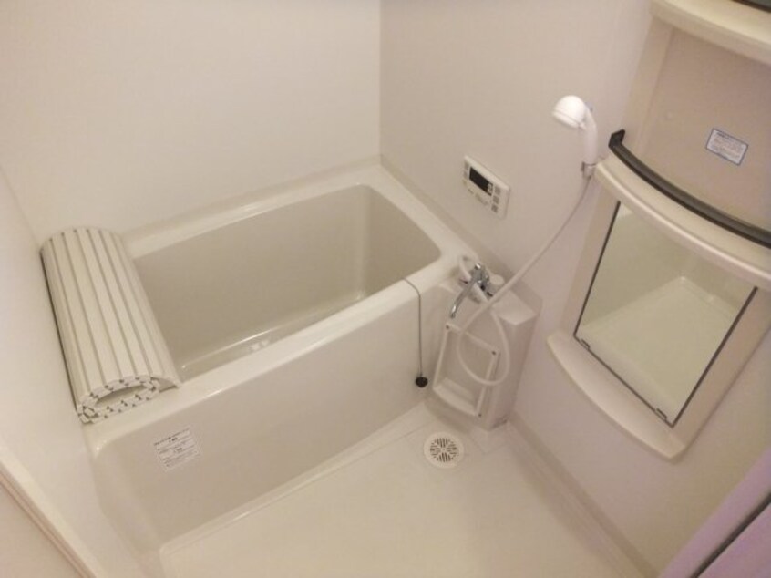  予讃線・内子線/松山駅 徒歩12分 3階 築16年