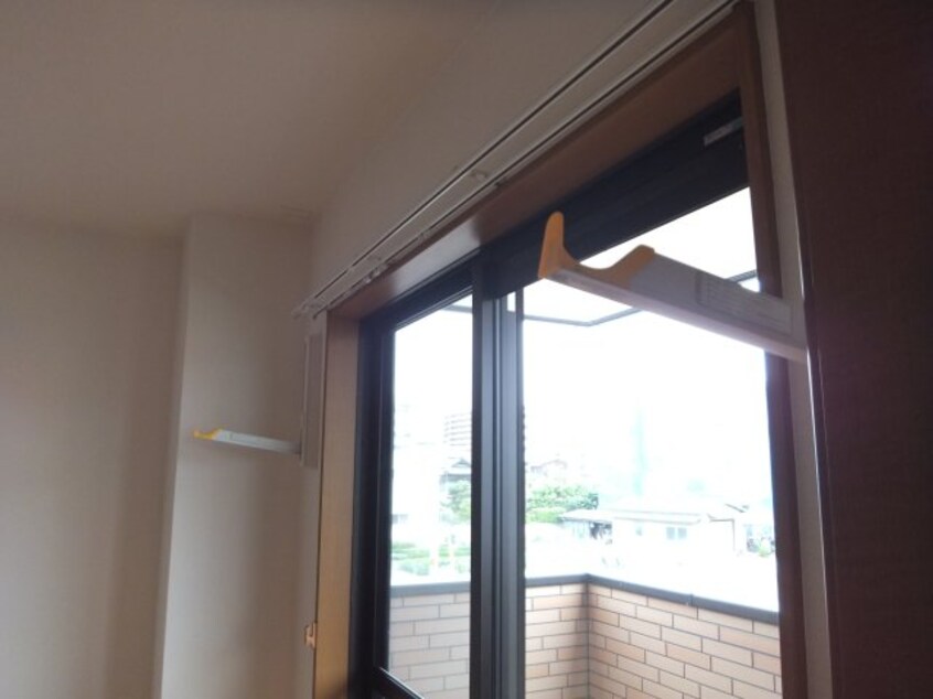  予讃線・内子線/松山駅 徒歩12分 3階 築16年