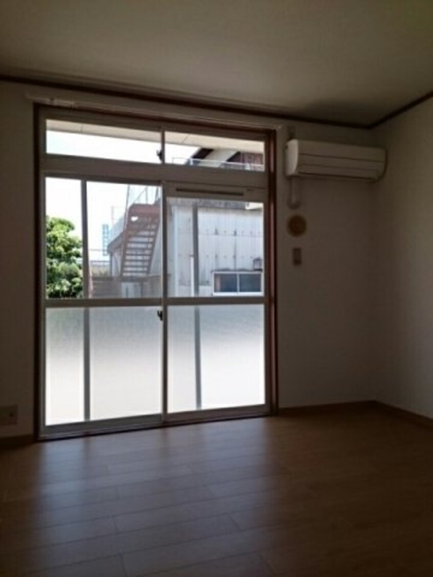 おしゃれな居間です サン住吉