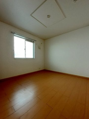 きれいな内装です エルヴェ・クレール