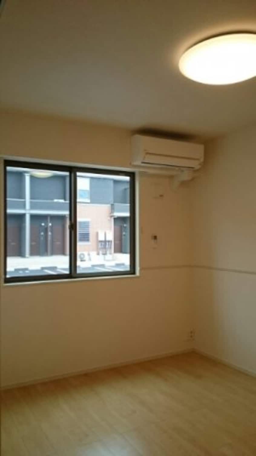 内装は落ち着いています さくら　Ⅰ