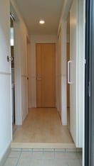 収納もある玄関です さくら　Ⅰ