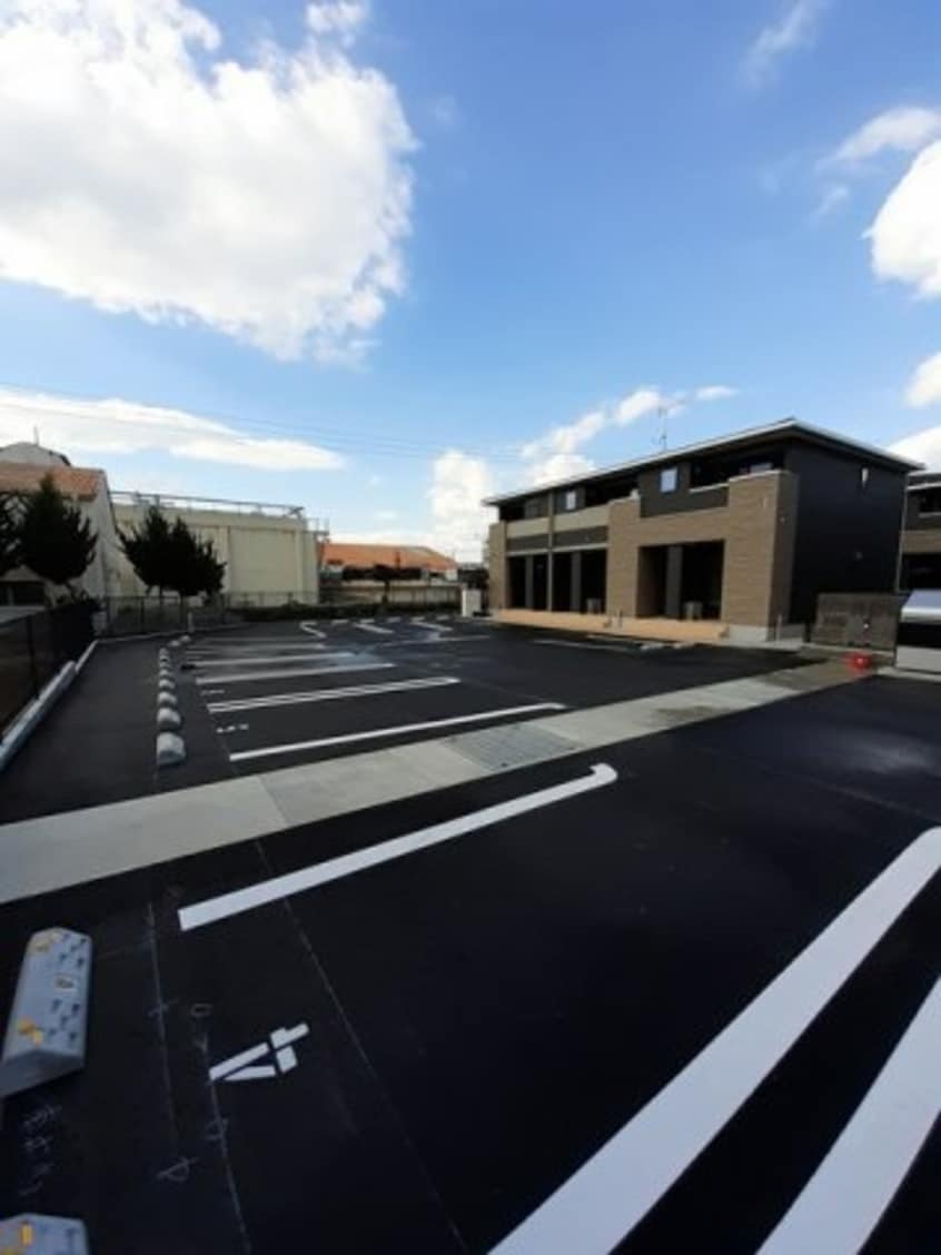 駐車場完備です ハルカス　Ⅱ