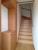落ち着いた玄関です ビルゴ・レオーネＡ