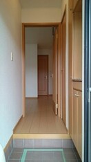 落ち着いた玄関です フィオリーレ