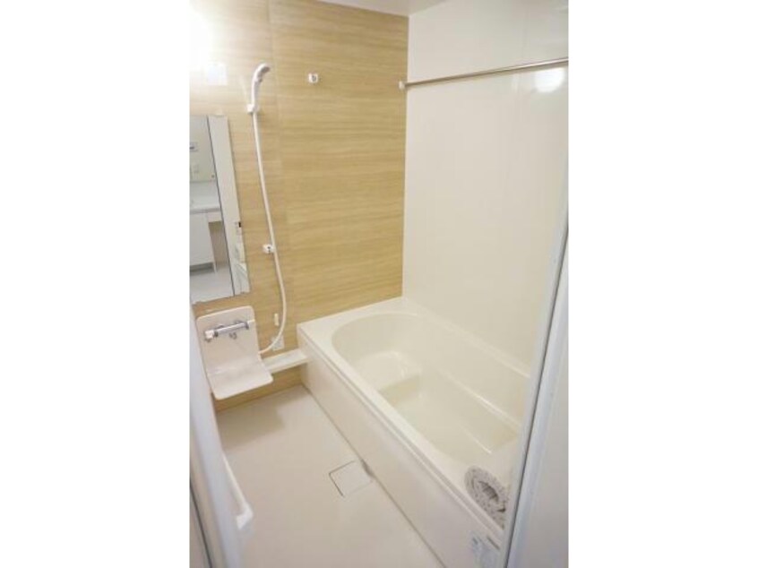  名鉄三河線/三河高浜駅 徒歩10分 1階 築8年