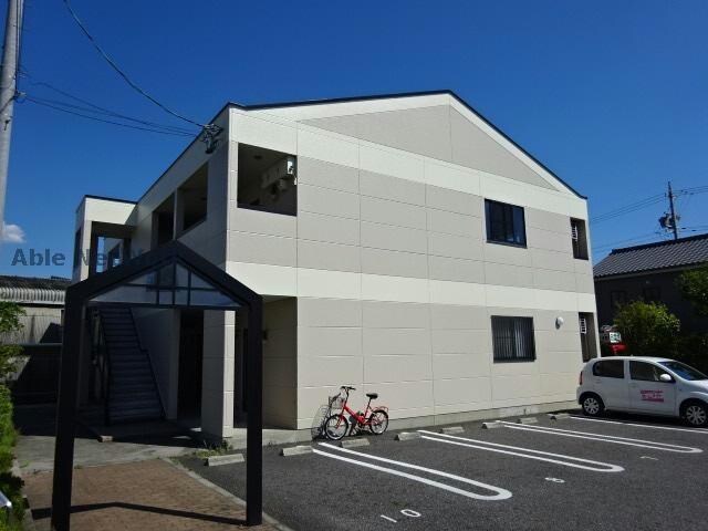  名鉄三河線/新川町駅 徒歩28分 1階 築19年