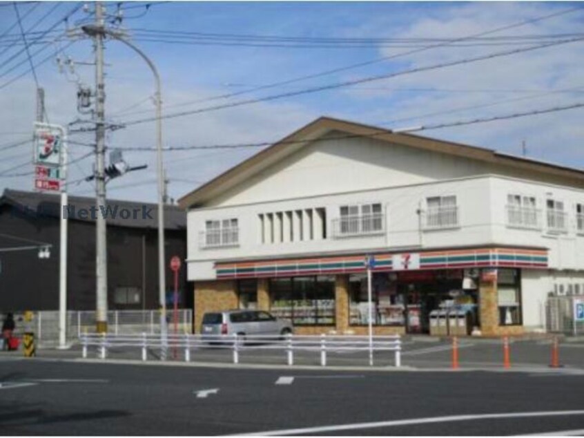 セブンイレブン碧南塩浜町店(コンビニ)まで1645m 名鉄三河線/碧南駅 徒歩30分 1階 築20年