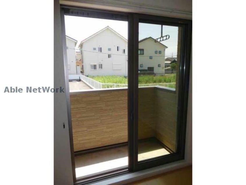  サンエンブレイス　B