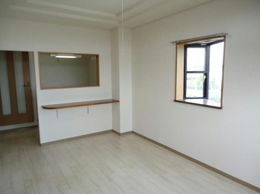  ルミナスハイム