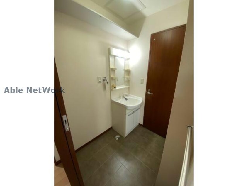  名鉄三河線/北新川駅 バス30分沢渡橋下車:停歩1分 2階 築20年