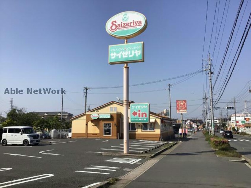 サイゼリヤ愛知碧南店(その他飲食（ファミレスなど）)まで2842m くるくるバス（碧南市）/沢渡橋 徒歩1分 1階 築22年