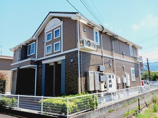 外観もきれいです ハウス　クレメント　Ａ