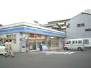 ローソン松山保免中店（コンビニ）まで200ｍ プラムガーデン Sin