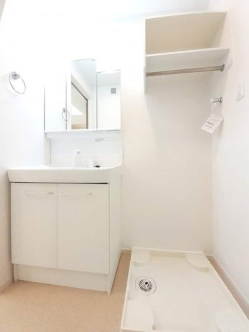 使いやすい洗面所です ディアコート東方