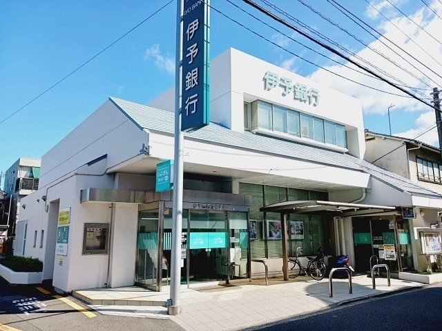 伊予銀行立花支店様まで950m エスポワール　エル