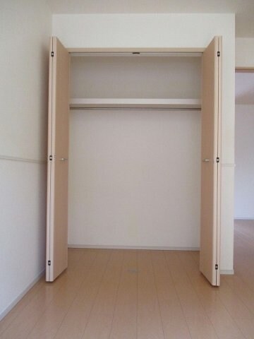 収納があります ガーデンヒルズ・ＬａＬａ　Ａ